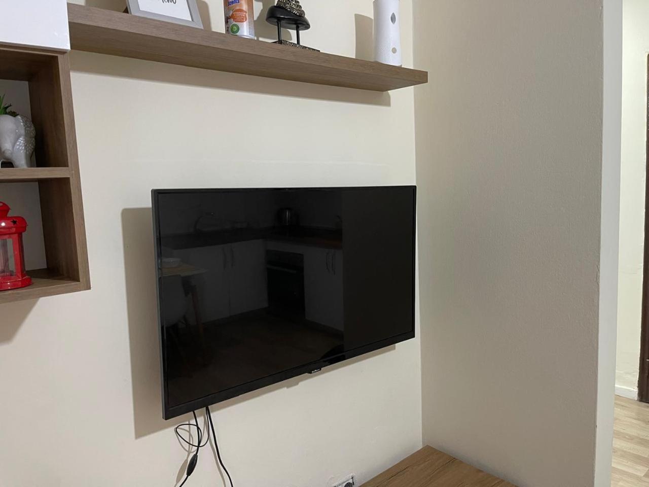 Andra Apartment